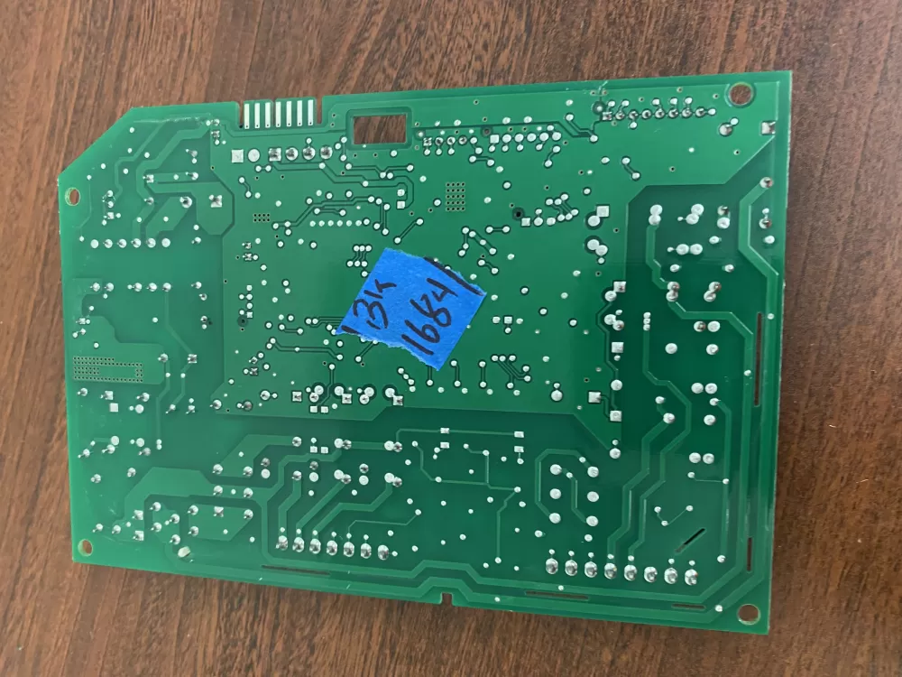 Whirlpool Maytag W10547719 Refrigerator Control Board AZ33379 | BK1684