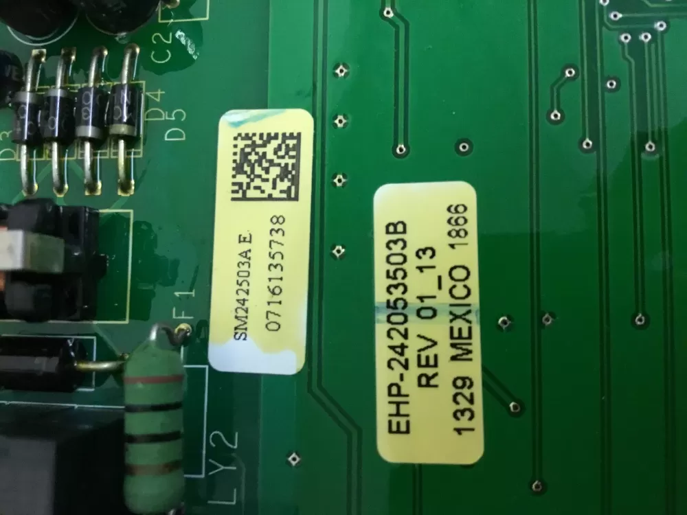 Frigidaire EHP-242053503B Refrigerator Control Board AZ31403 | NR1670