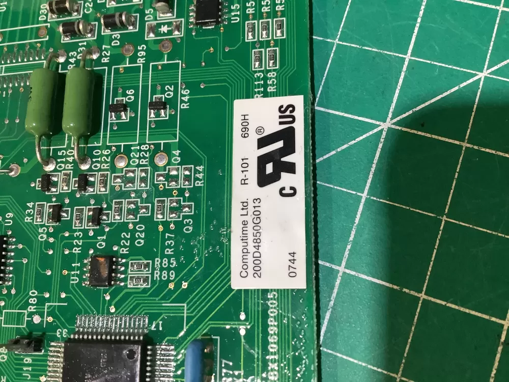 GE Hotpoint 200D4850G013 Refrigerator Control Board AZ137701 | NR2368