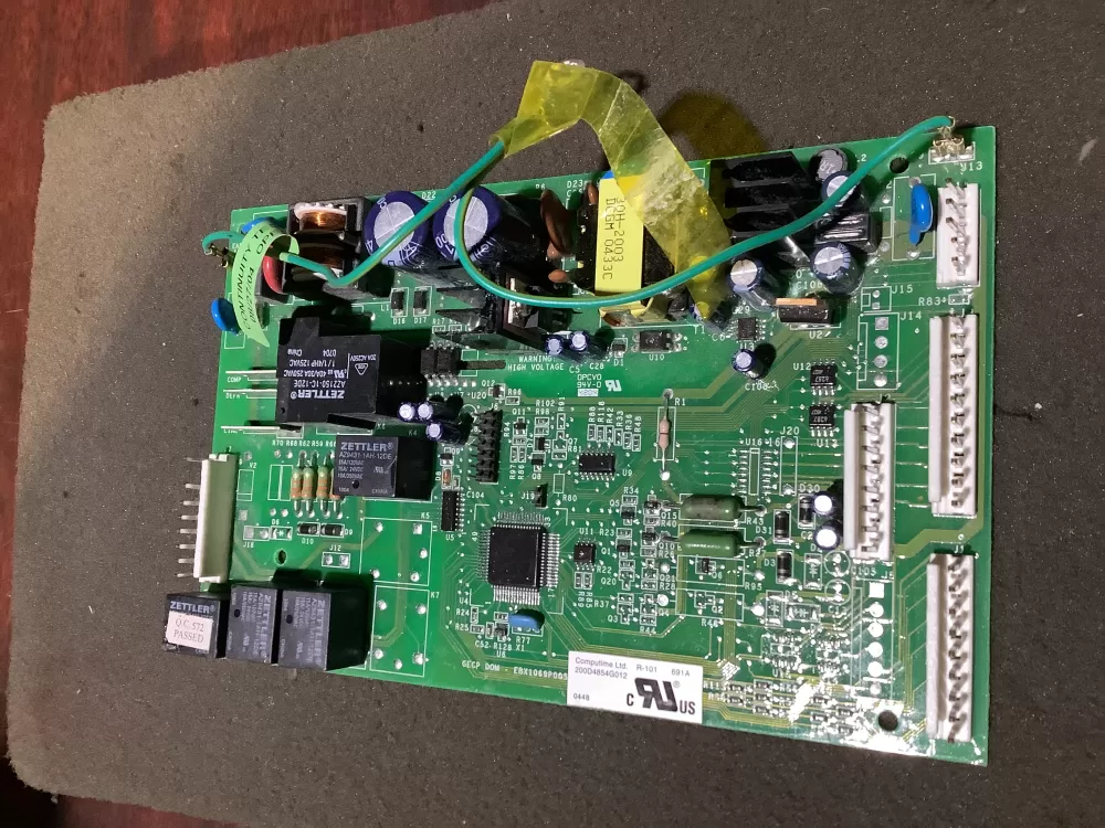 GE WR55X10942 Refrigerator Control Board AZ119228 | NR2201