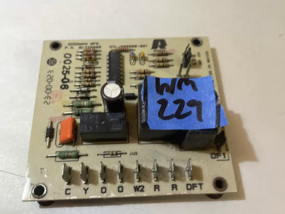 Goodman 81226008  Circuit Control Board AZ110716 | Wm229
