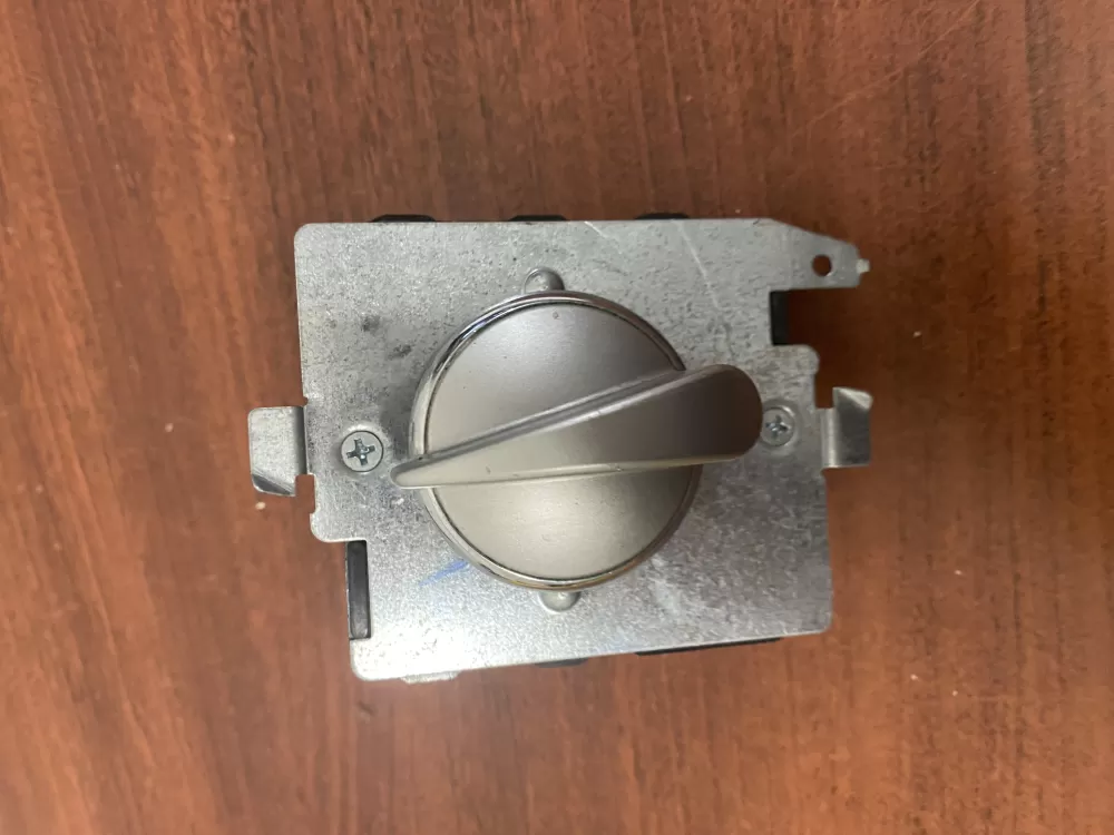 GE 212D1233P013 WE4M365 Dryer Timer AZ52927 | BK1851