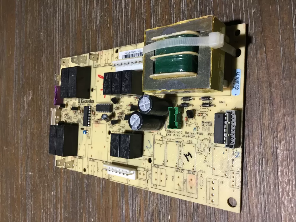 Frigidaire Kenmore 316443932 Range Oven Relay Control Board AZ50844 | NR1837