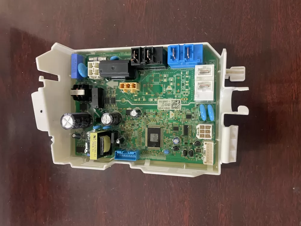 LG EBR85130503 Main Control Board AZ35211 | KM301