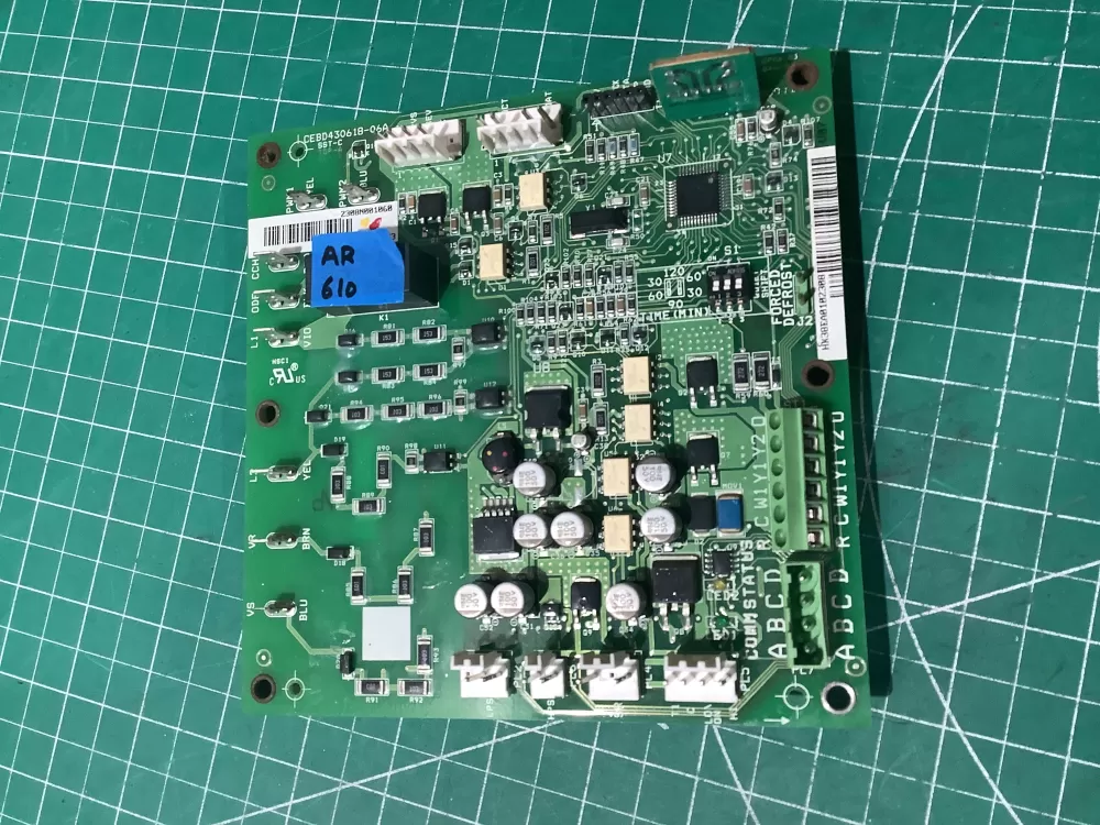 Carrier CEBD430618-06A Bryant Furnace Control Board AZ193098 | AR610