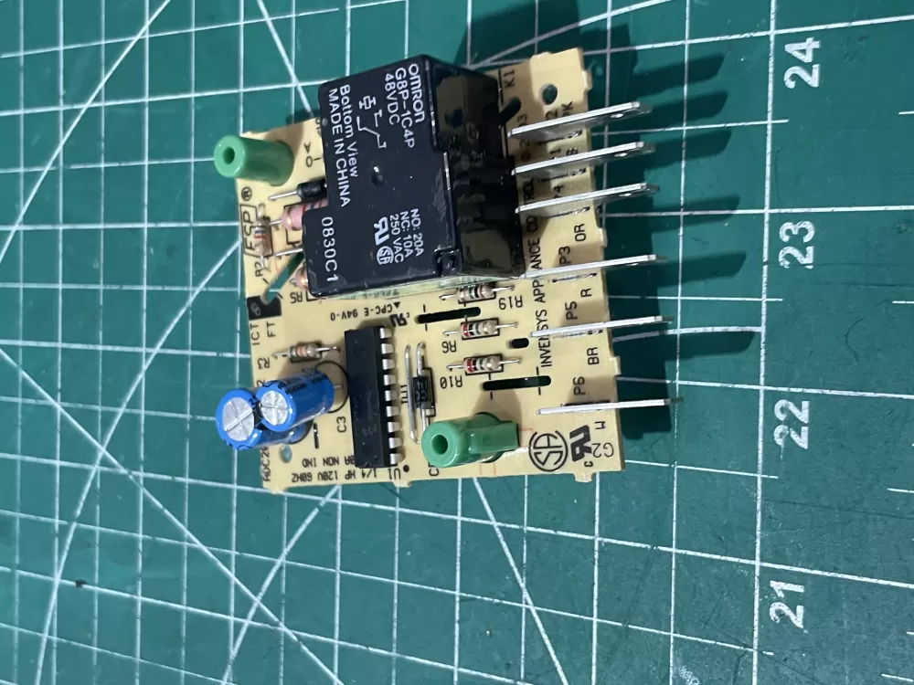 Whirlpool  Kenmore  Maytag  KitchenAid  Inglis  Roper  Estate  Amana  Magic Chef 2303825B  4388931  AP3109393  2154674  2162270  2162373  2169266  2169268  2188160  2303825  2303825A  901240  AH372260  EA372260  PS372260  100-01116-09 Refrigerator Control Board