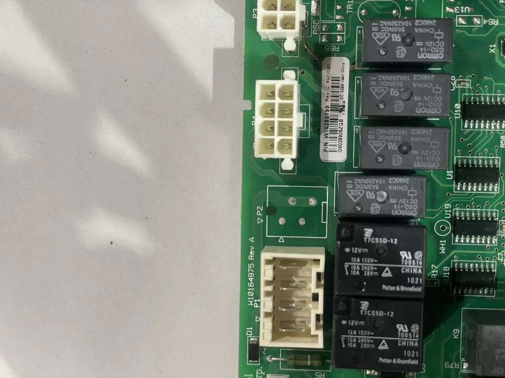Whirlpool Maytag W10285199 Refrigerator Control Board AZ203050 | KM2462