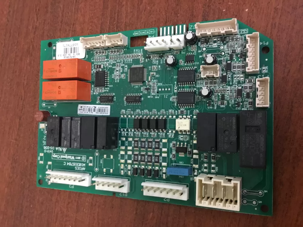 Whirlpool  Maytag  KitchenAid  Kenmore W10811364 W10843055 PS11730991 Refrigerator Control Board