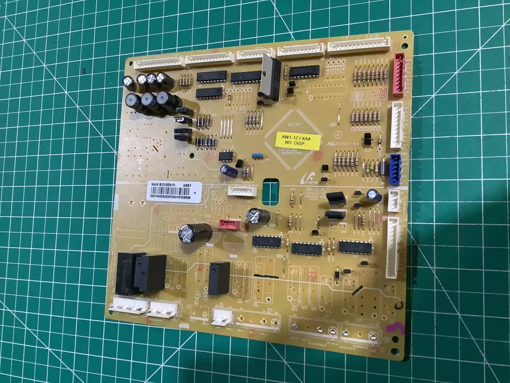 Samsung DA92 00384E Refrigerator Control Board AZ141759 | NR1112