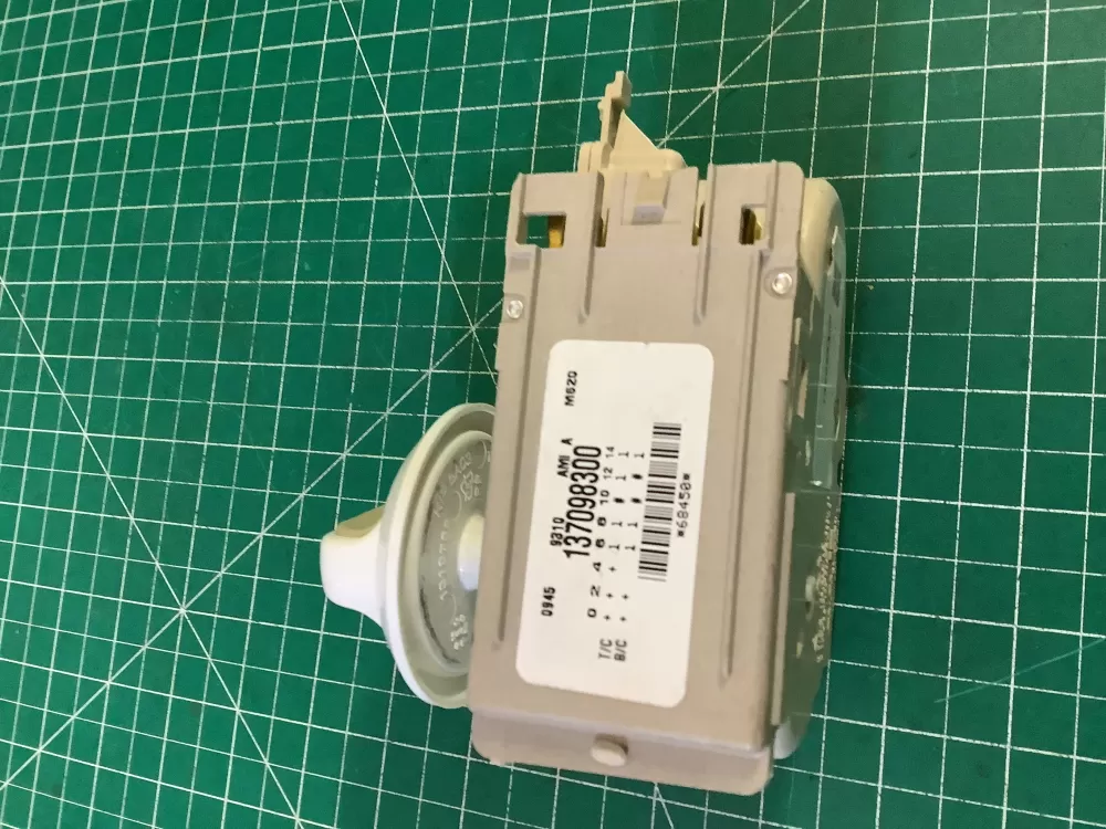 Kenmore Frigidaire 137098300 Washer Combo Timer AZ186806 | NR2747