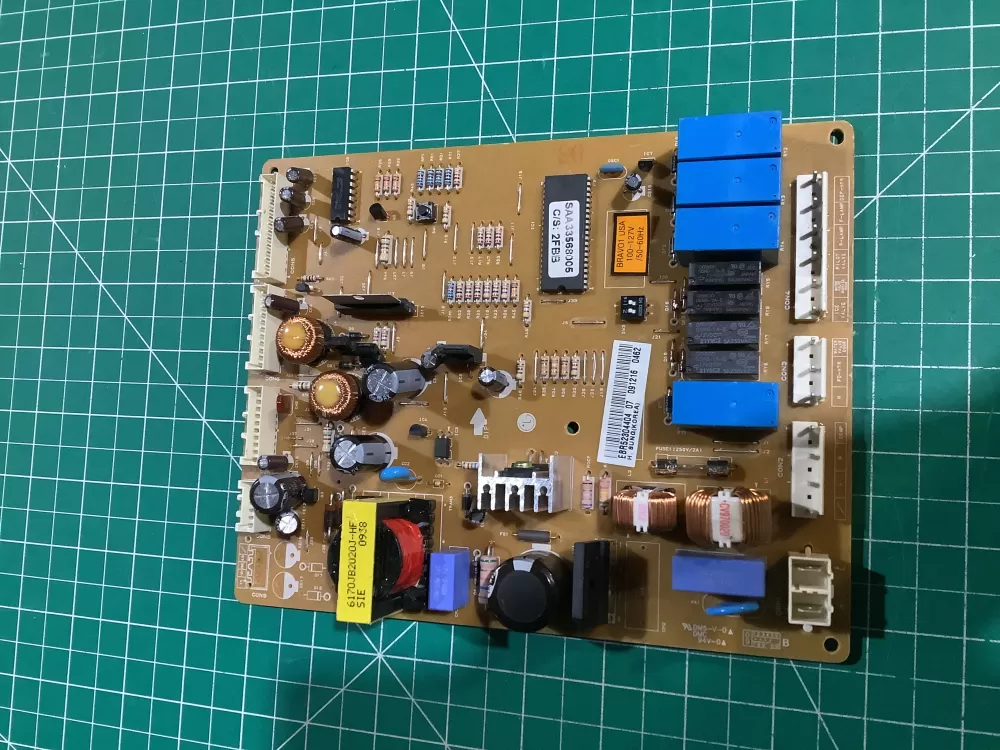 LG Refrigerator EBR52304404 Control Board AZ152819 | NR43