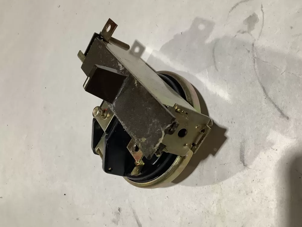 Maytag 606-0159-00 Washer Water Switch