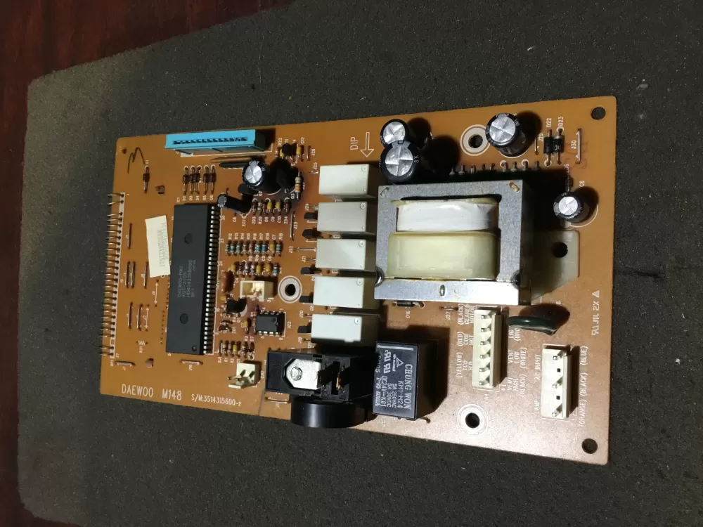 GE  Daewoo  Maytag  LG  Magic Chef  Samsung  Panasonic  Whirlpool HD404338B09S Microwave Control Board