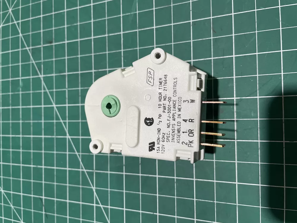 Whirlpool Kenmore W10822278 Refrigerator Defrost Timer AZ132551 | KM1709