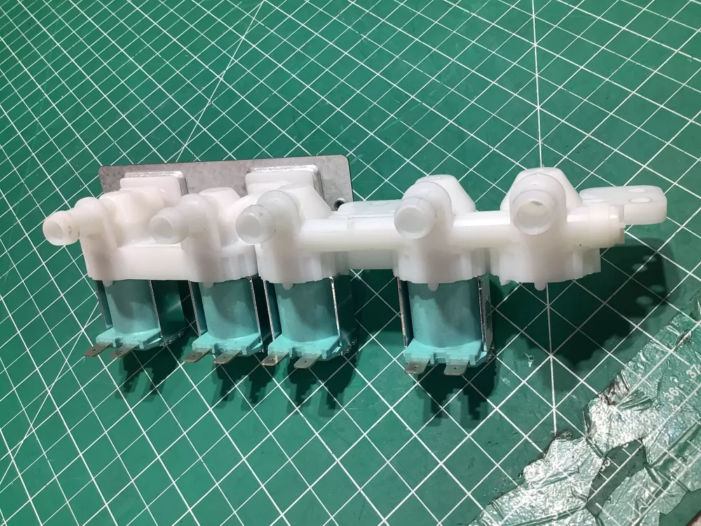 Hotpoint 0024000126GB Washer Water Inlet Valve Cold Hot AZ154740 | SL223