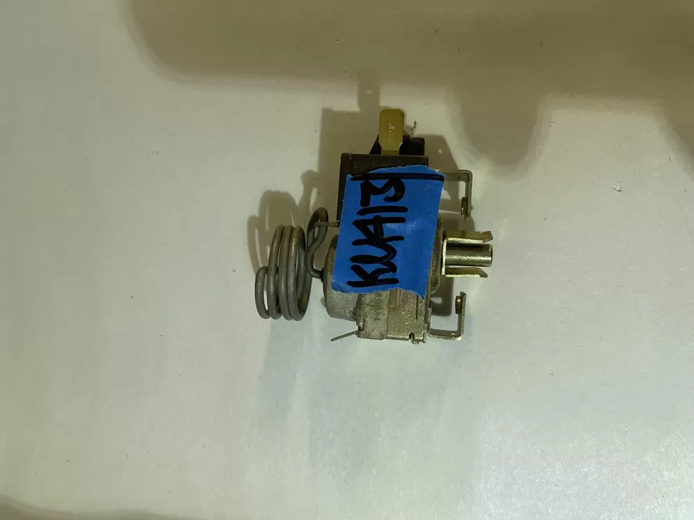 Hotpoint WR9X442 Wr9x359 Refrigerator Thermostat AZ123554 | KM413