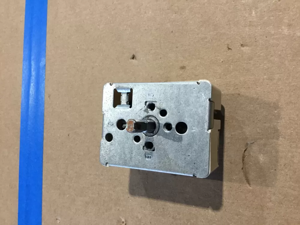 GE  Hotpoint  General Electric WB24T10025  164D1816P012  769692  AH236750  AP2024072  EAP236750  PD00001118  PS236750  WB24T10029  164D1816P008  769696  AH236754  AP2024076  EA236754  EAP236754  PD00008555  PS236754 Range Switch Infinite