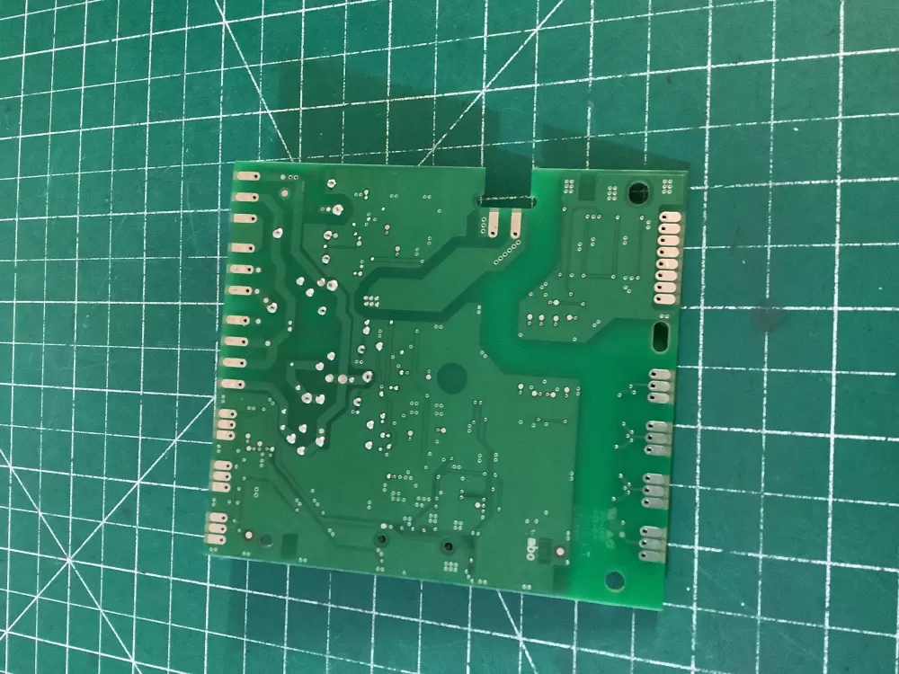 Pcb board 9001029642 AZ209071 | NR795.    