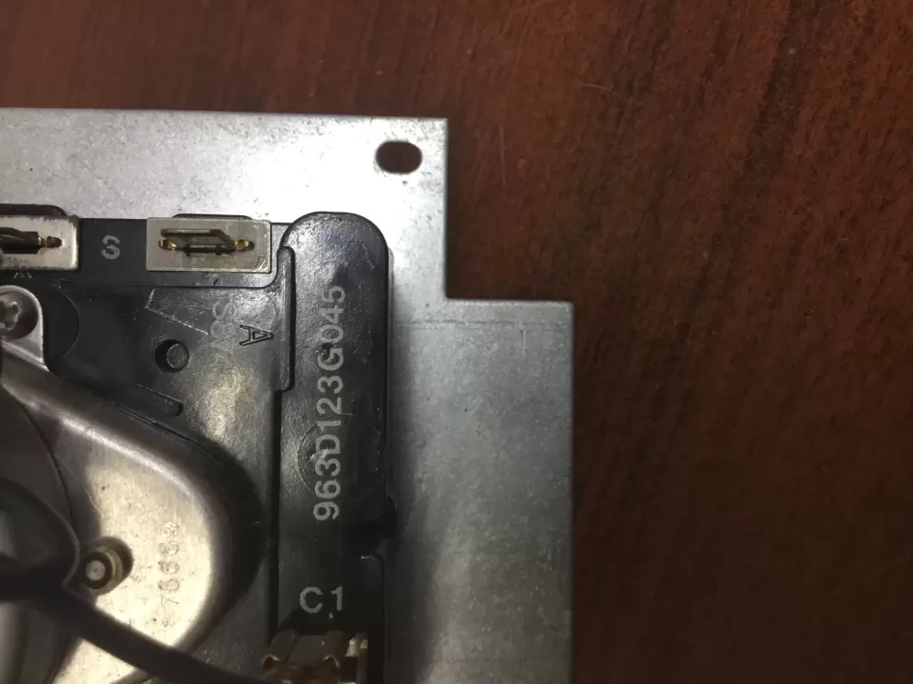 GE 963D123G045 Dryer Timer AZ30624 | NR880