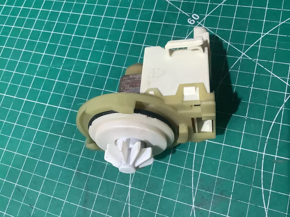 Bosch  9000200446  Dishwasher Drain Pump Part #