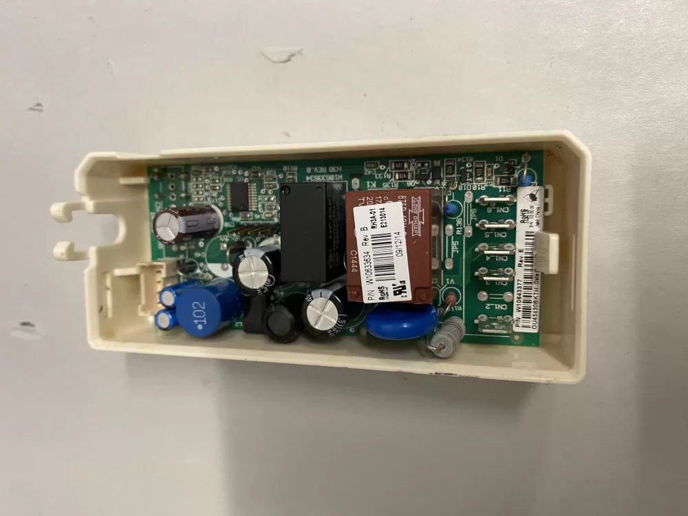Whirlpool W10643377 Refrigerator Control Board AZ220196 | BKV975