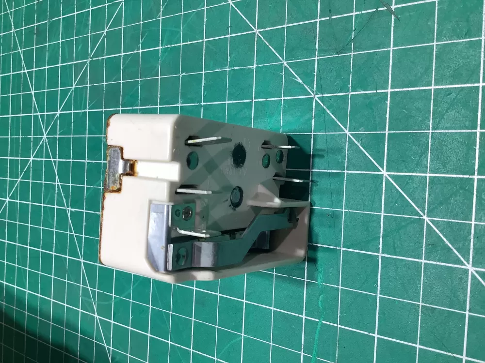 GE Hotpoint Wb24t10029 Range Switch Infinite AZ151467 | SL176