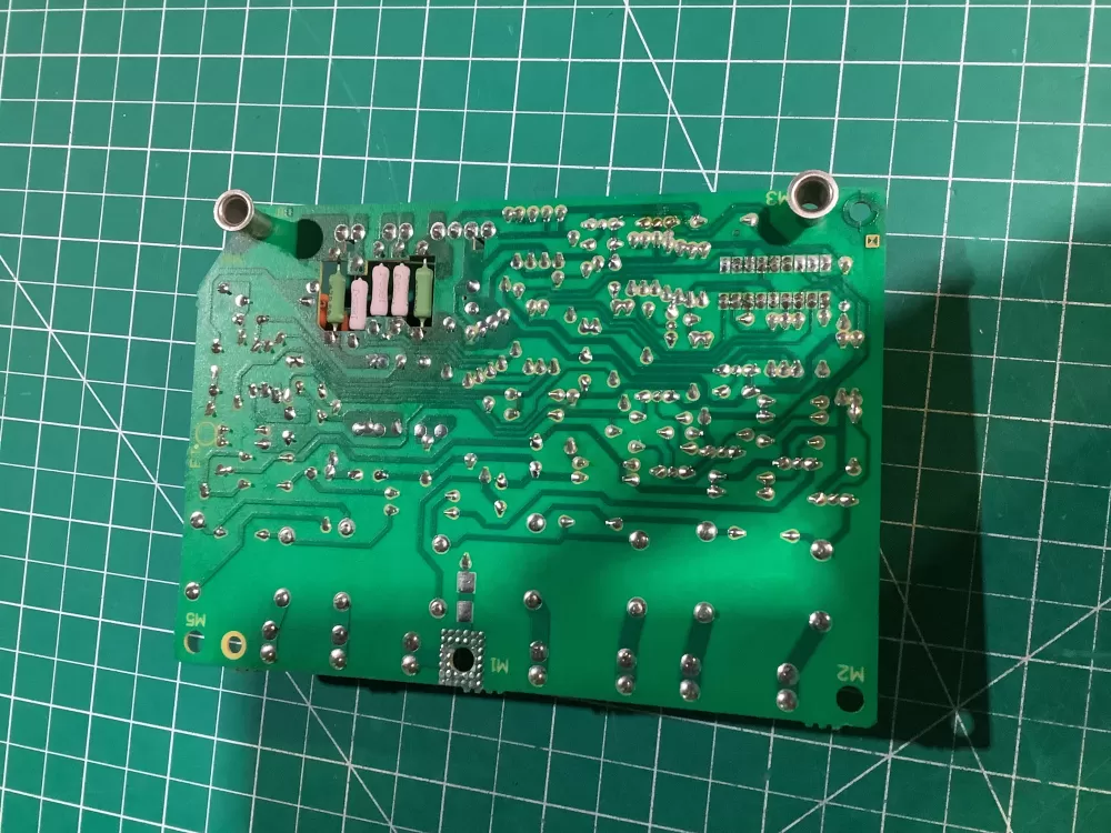 Whirlpool Amana 100 01323 07 9758080 Range Control Board AZ146123 | NR2451