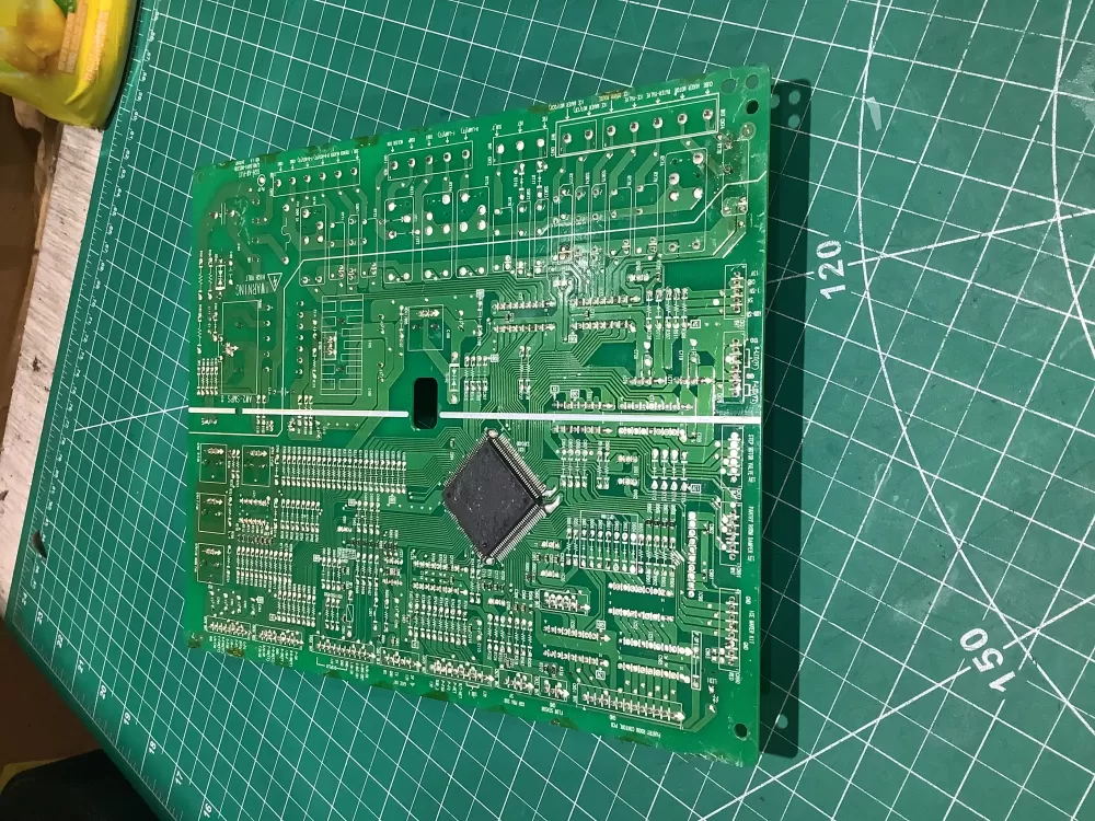 Samsung DA41-00651T DA4100651T Refrigerator Control Board