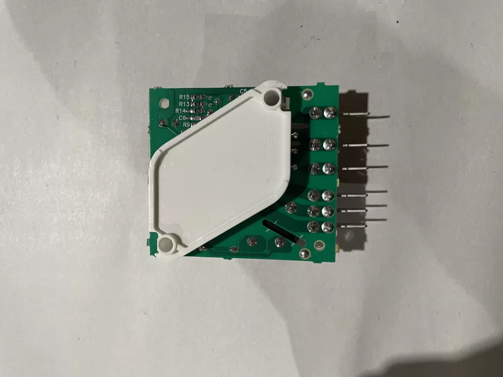 Whirlpool Kenmore 6105013 Refrigerator Control Board AZ192005 | KM627
