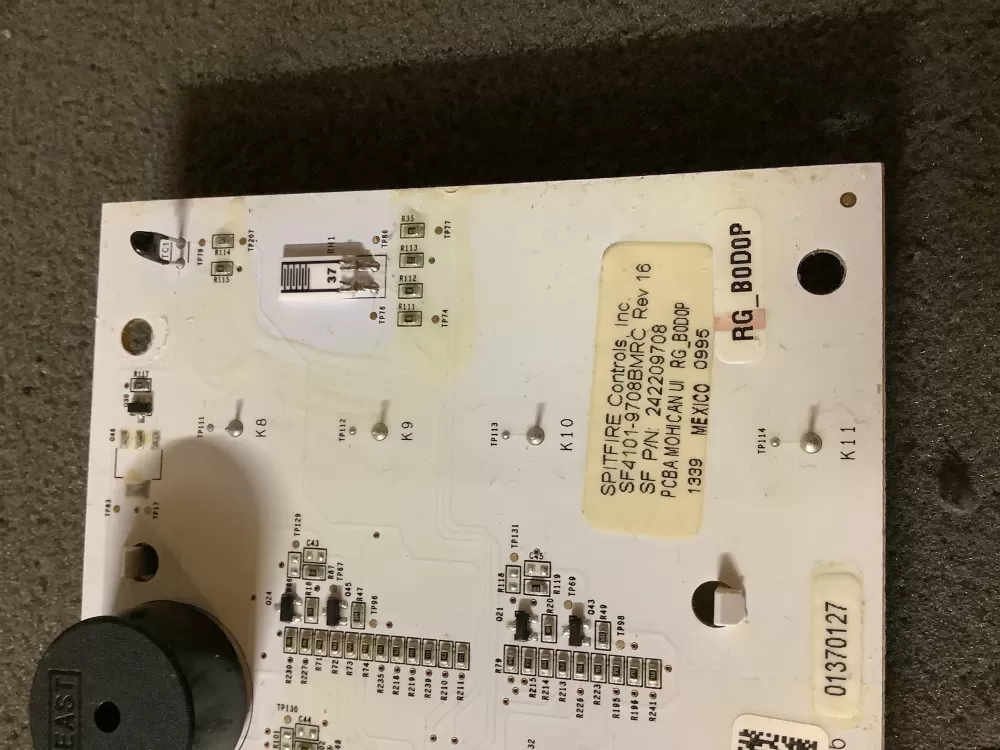 Frigidaire 242209708 Refrigerator Display Control Board AZ98807 | NR89
