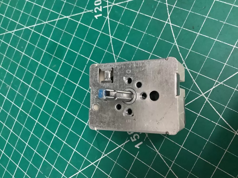 GE  Kenmore 164D1816P05 Range Surface Burner Switch