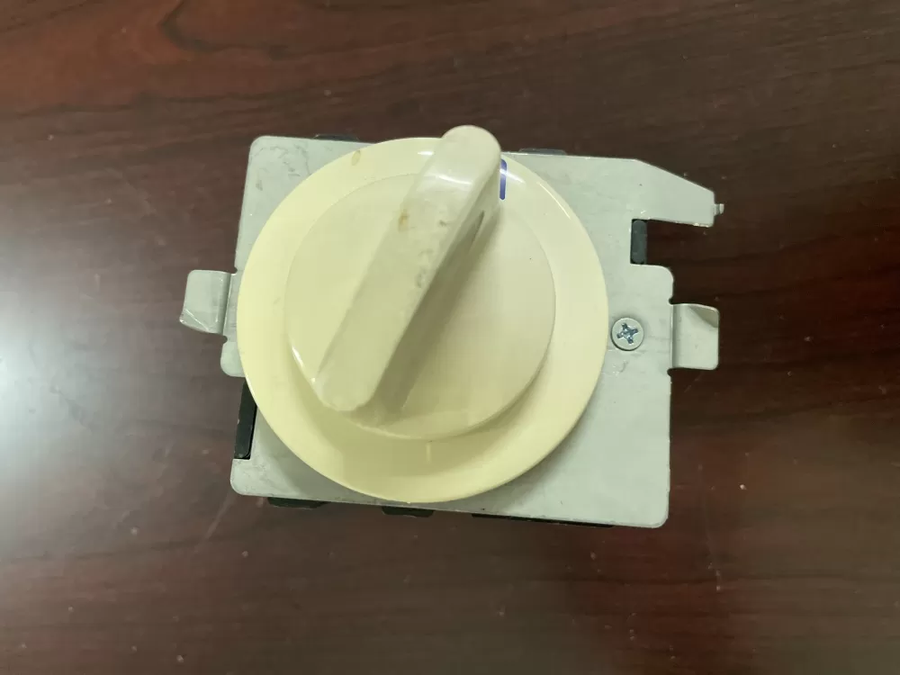 GE 572D520P032 We4m323 Dryer Timer AZ64635 | KM2093