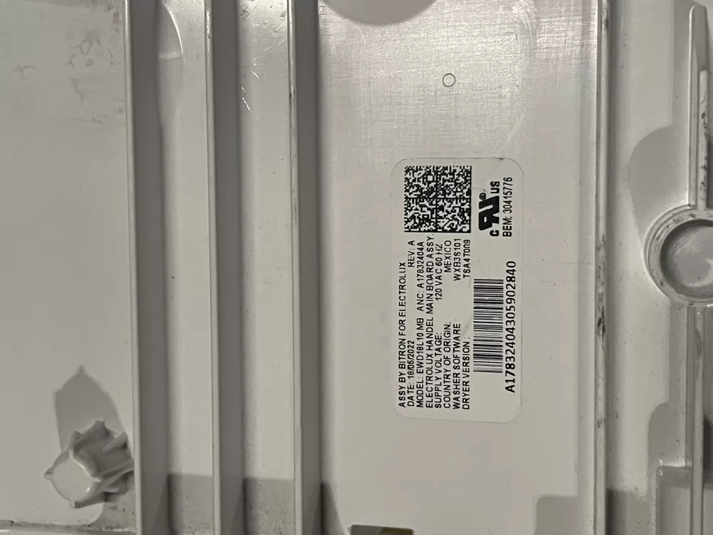 Electrolux EWD18L10MB Refrigerator Control Board Main AZ26892 | KMV136