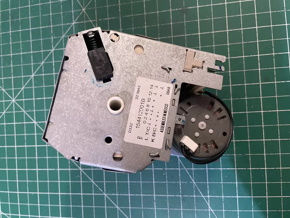 Frigidaire 154412901B Washer Timer AZ193224 | KM1628
