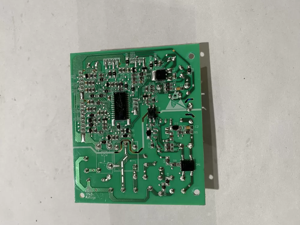 Frigidaire Freezer Control Board P# H09700CU01 P09700CU03 AZ153022 | BK57