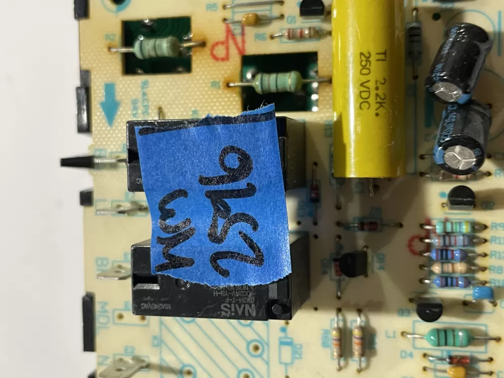 Maytag 100 01184 01 Range Control Board AZ169662 | Wm2596