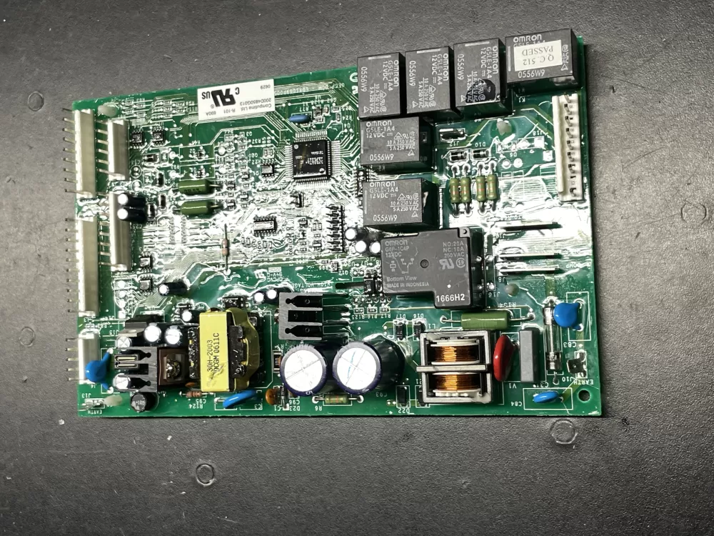 GE Hotpoint 200D4850G013 EBX1069P005 Refrigerator Control Board AZ36526 | Wm382