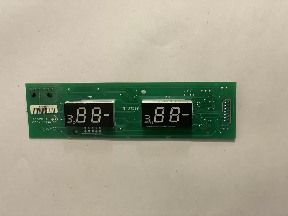 Frigidaire Kenmore Electrolux Refrigerator Control Board AZ180739 | KM687