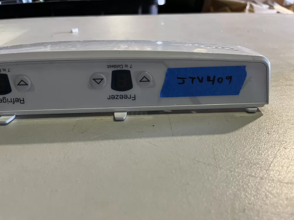 Amana VSZ12784405 Refrigerator Control Board AZ41259 | V409