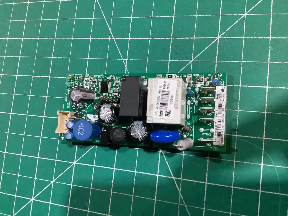 Whirlpool W10633634 Refrigerator Control Board AZ149073 | NR2478