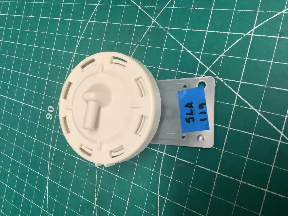 LG 6601ER1006E Washer Pressure Switch AZ205597 | SL119