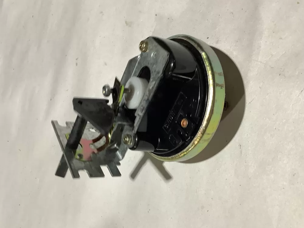 Kenmore Amana 738-873-3 Washer Water Level Switch AZ123024 | Sl205