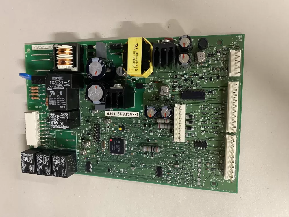 GE WR55X10942 Refrigerator Control Board Main For Green AZ230620 | BK626