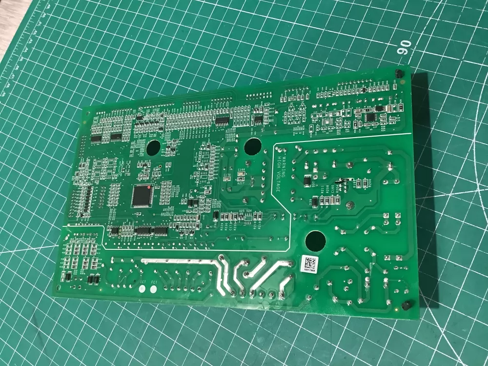 GE 197D8502G501 EBX1425P001 70213070402GA Refrigerator Control Board