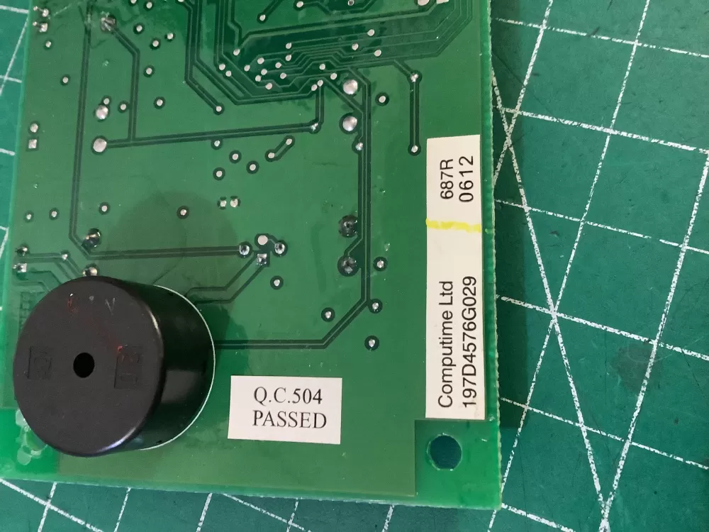 GE 197D4576G029 Refrigerator Control Board Dispenser AZ196333 | NR305