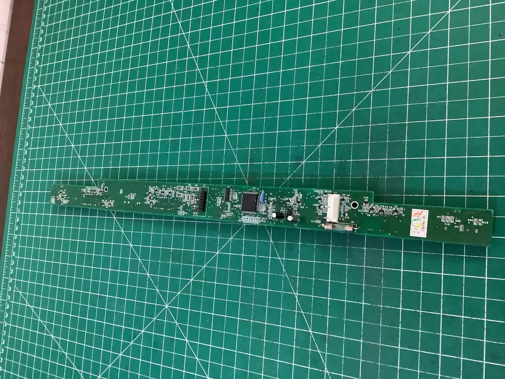 GE WR55X10389 Refrigerator User Interface Control Board AZ204174 | NR334