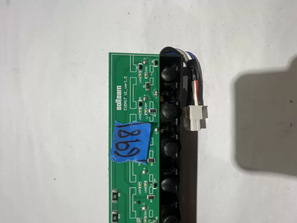 Whirlpool CUDA17 UI_VER1.0 Refrigerator Control Board AZ188217 | KM698