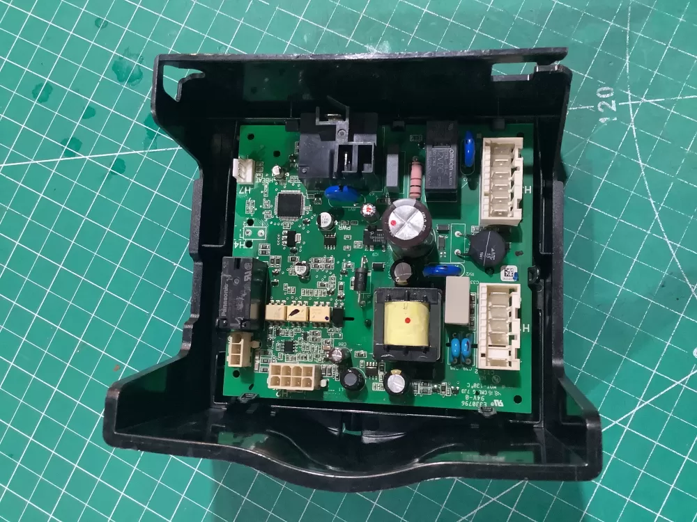 Speed Queen 513797 Dryer Output Control Board AZ229159 | SLA20