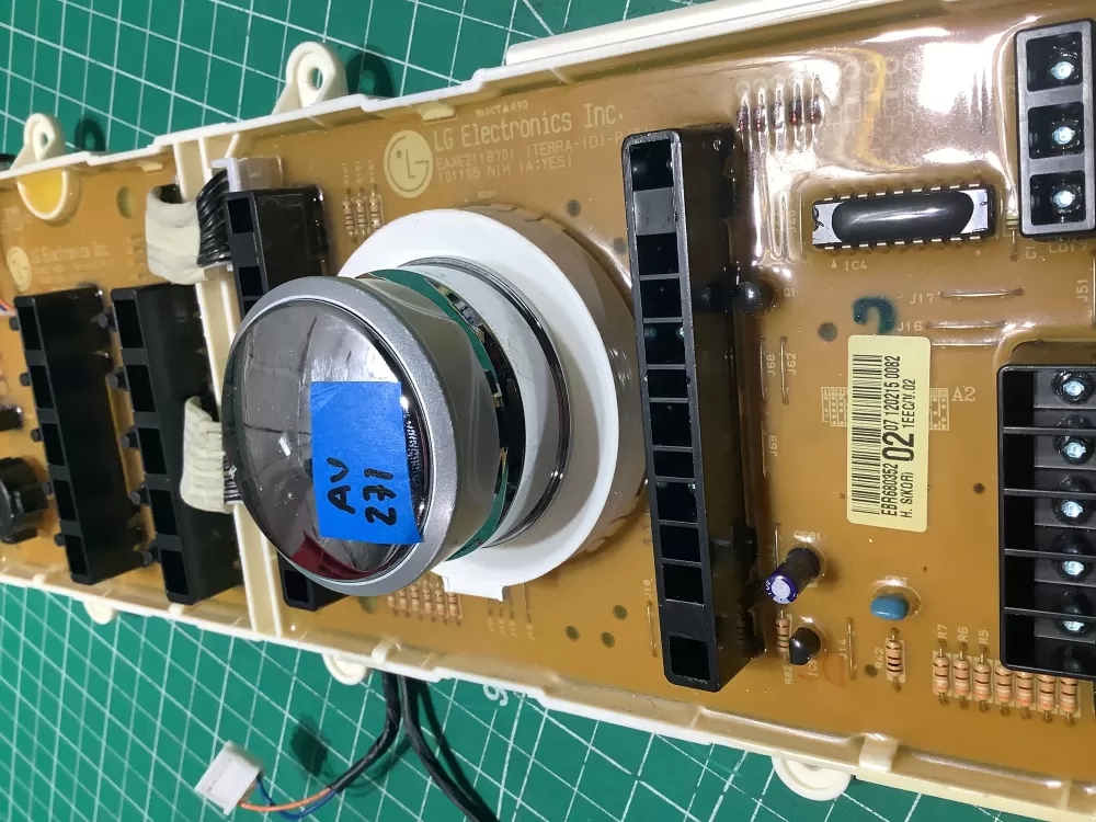 Kenmore LG EBR68035202 Dryer User Interface Control Board AZ186074 | AV271