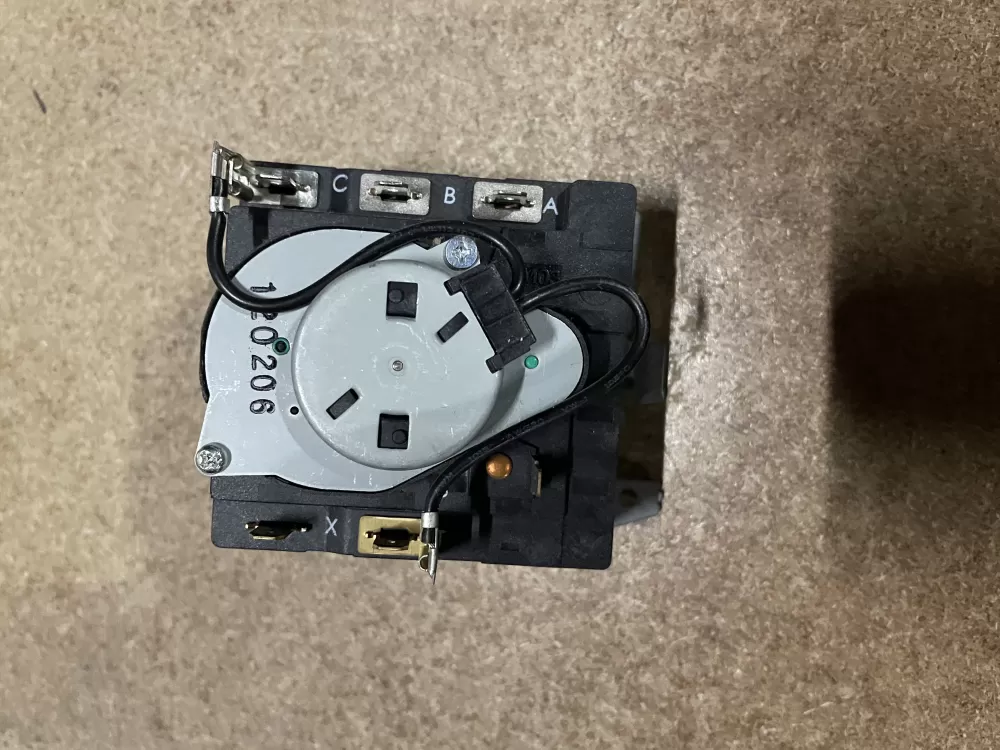 Hotpoint General Electric WE4M364 WE4M533 PS8690648 Dryer Timer AZ26813 | KM60